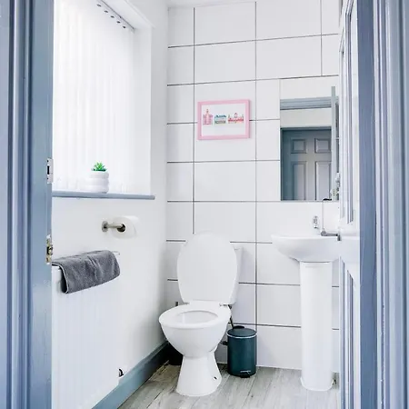 Cosy 3 Bedroom House Near Anfield Stadium Liverpool Exterior photo